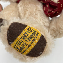 Laden Sie das Bild in den Galerie-Viewer, Merrythought Mohair Sammler-Teddy (Klein)
