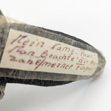 Laden Sie das Bild in den Galerie-Viewer, Pawel Althamer Textilskulptur 1992