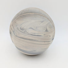Laden Sie das Bild in den Galerie-Viewer, Vase von Rosenthal
