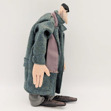 Laden Sie das Bild in den Galerie-Viewer, Pawel Althamer Textilskulptur 1992
