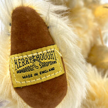 Laden Sie das Bild in den Galerie-Viewer, Merrythought Mohair Sammler-Teddy (Groß)
