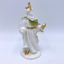 Laden Sie das Bild in den Galerie-Viewer, Krippenfigur König Balthasar Villeroy &amp; Boch Nativity Story

