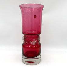 Laden Sie das Bild in den Galerie-Viewer, Vase von Hutschenreuther
