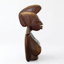 Laden Sie das Bild in den Galerie-Viewer, Afrikanische Holzbüste
