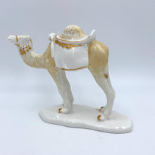Laden Sie das Bild in den Galerie-Viewer, Krippenfigur Kamel Villeroy &amp; Boch Nativity Story
